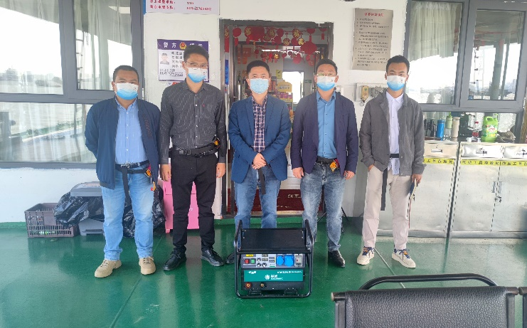 我司应邀参加新能源船用移动电源长江流域考察活动