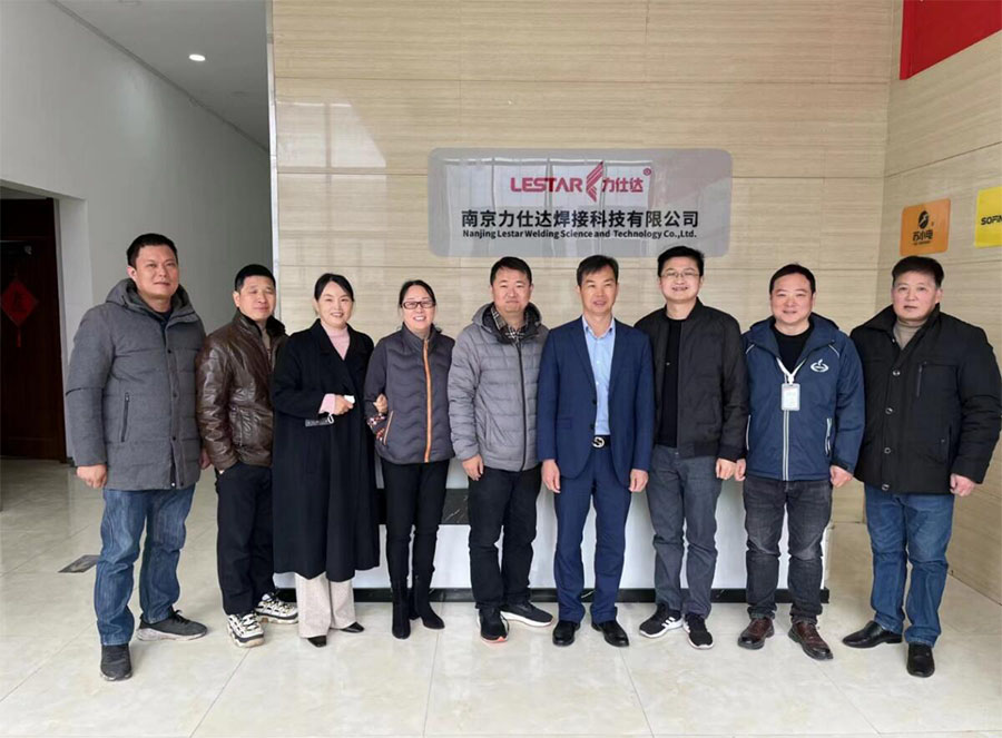 安徽黟县领导莅临我司考察 5.jpg